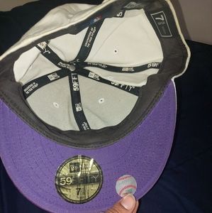 New York Yankees men's white & purple ombre baseball cap. Brand new condition.